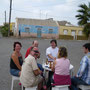 tägliches Sit-in vor Almira's Pub (Palmeira)