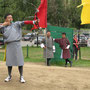 Beim Bogenschiessen - Nationalsport der Bhutaner 
