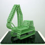 Anachro CG  (Power Shovel) 　　　2005 ceramic,glass board 　60.0×60.0×52.5（cm）