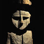Grabfigur der Mapuche, aus Holz und 2m groß