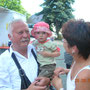 Burgfest, Dirigent Schricker mit seiner Enkelin 2008