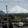 Pucon mit Sicht auf den Vulkan Villarrica