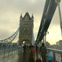 Tower Bridge歩けます！