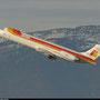 Diese MD-87 hebt gerade in Genf ab/Courtesy: Timothy Feise