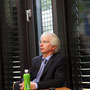 Der Herr von der Botschaft