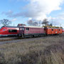 (c) kps - 10.12.2011 - V 75, dieselelektrische Rangierlokomotive mit Reparaturwagen
