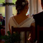 Brautkleid, Rock gefertigt aus dem Brautkleid der Oma, Oberteil aus gefälteltem Seiden-Georgette und Spitzenborte