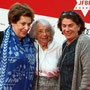 Festivalleiterin Nicola Galliner (l.) mit Ehrengast Margot Friedländer und Kirsten Niehuus (Geschäftsführerin der Filmförderung des Medienbord Berlin Brandenburg). 