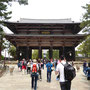 Das 21 Meter hohe Südtor des Todai-ji.