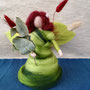 Handgefertigte Herbstfee aus feiner Märchenwolle – natürliche Filzkunst für Jahreszeitentisch, Herbstdekoration und liebevolles Geschenk.