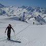 Arrivée au Col de Momin. Mt-Blanc en toile de fond