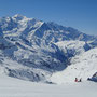 Juliette et Noé remettent les skis