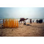 Dreiecksteckung: Puri Beach, Orissa/Indien, 2005