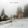 ....eigentlich nur der Schnee. Es war auch letztes Jahr neblig, aber Schnee lag um die Wildwiesenkapelle.