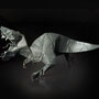 T-REX 強敵に吠える