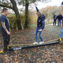 auch die Großen gehen über die Slackline