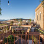 Dachterrasse des Hotels Calimala mit Blick über die florentinischen Hügel