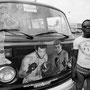 Poster su di una macchina annunciante l'incontro tra Muhammad Ali e George Foreman (courtesy Magnum Agency/Abbas)