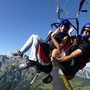 Gleitschirm Tandem Bild von der Seite (Foto: Austriafly)