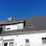 Eindeckung mit  Erlus E 58 S anthrazit engobiert