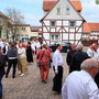 Auf dem Weg zum Gemeindehaus