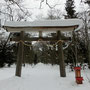戸隠神社奥社大鳥居　ここから2ｋｍの参道を歩きます。