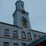 Rathaus mit bekanntem Glockenspiel 