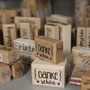 Motiv-Stempel mit Texten und Bildern