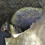 Cueva del Viento - die Höhle ist nicht beleuchtet. Wir haben Stirnlampen und unser Führer eine Taschenlampe.