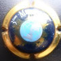 Marque : GENERIQUE  N° Lambert : 651 Couleur : Contour or et globe bleuté Description : Globe terrestre  Ref perso : 