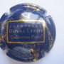 Marque : DUVAL LEROY N° Lambert : 27 Couleur : Bleu et or  Description : Collection Paris  Emplacement : 046-05-01