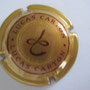Marque :  LUCAS CARTON N° Lambert : 1 Couleur :  Or et marron Description : Initiales  Emplacement : 072-04-05