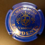 Marque :  DENIS JJ N° Lambert : 5 Couleur :  Bleu et or Description : Lettres JJD dans blason surmonté d'une couronne  Emplacement : 040-08-04