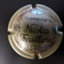 Marque : FEUILLATTE Nicolas N° Lambert : 1 - clair Couleur : Gris et noir Description : Champagne et nom du producteur Emplacement : 052-04-01