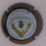 Marque : MASSONOT JM N° Lambert : 3 Couleur : Contour vert foncé strié Description : Initiales JM sur blason couronné, feuille de vigne et raisins - nom de la marque  Emplacement : 