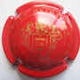 Marque :  PIPER-HEIDSIECK N° Lambert : 110 Couleur : Rouge et Or Description : Blason contenant des hiéroglyphes surmonté d'un heaume  Emplacement : 090-02-03