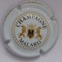 Marque : MALARD JL N° Lambert : 10a Couleur : Fond Blanc et or Description : Lettre M dans blason couronné, soutenu par deux lions  Emplacement : 
