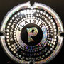 Marque : GENERIQUE  N∞ Lambert : 770d Couleur : Argent et noir  Description : P comme Plaisir  Ref perso : 924-01-03