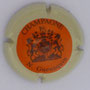 Marque : GUEUSQUIN Nicolas  N° Lambert : 3 Couleur : Orange et Crème Description : Blason encadré de deux chevaux Emplacement : 