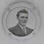Marque : DROUILLY Pierre et fils  N° Lambert : 1 Couleur : Fond blanc Description : Portrait d’un homme - nom de la marque Emplacement : 