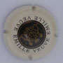 Marque : EMILLE (veuve) N° Lambert : 10 Couleur : Crème pâle, noir et or Description : Blason soutenu par deux lions dans un cercle noir  Emplacement : 