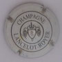 Marque : LANCELOT - ROYER N°Lambert : 1 Couleur : Blanc et noir Description : Blason entouré de deux grappes de raisin - nom de la marque  Emplacement : 