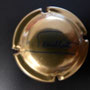 Marque : FEUILLATTE Nicolas N° Lambert : 15 Couleur : Or signature bleue Description : signature Nicolas Feuillatte Emplacement : 052-06-02