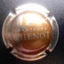 Marque : THIENOT Alain N° Lambert : 25 Couleur : Centre caramel Description : Lettre T en cursive   au -dessus du nom de la marque  Emplacement : 