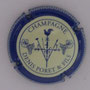 Marque : PORET Denis & Fils N° Lambert : 1 Couleur : Contour bleu Description : Coq encadré de deux grappes - nom de la marque Emplacement : 