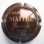 Marque :  MAITRE N° Lambert : 6 Couleur :  Bordeaux et Or Description : Nom de la marque  Emplacement : 074-03-04