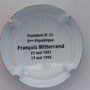 Marque : LHUILLIER Philippe N° Lambert : 25u verso Couleur : Contour bleu, blanc, rouge Description : François Mitterand - nom de la marque Emplacement : 