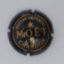 Marque : MOET & CHANDON N° Lambert : 230 Couleur : Quart Noir et or, Nectar Impérial Description : Nectar Impérial, étoile et inscription  MOËT & CHANDON dans un cercle   Emplacement : 