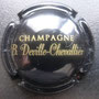 Marque : DEVILLE - CHEVALLIER B N° Lambert : 19 Couleur : Noir, or et blanc Description : Nom du producteur  Emplacement : 042-07-04