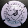 Marque : JOSSELIN Jean N° Lambert : 7 Couleur : Rose violacé et  noir Description : Initiales sur feuille de vigne  Emplacement : 